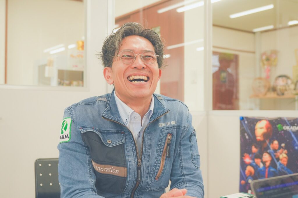 KOMAINUには業務改革の“中心”として、ますます活躍してもらいます(岡田さん)|クラウド型オールインワン警備業システム「KOMAINU」